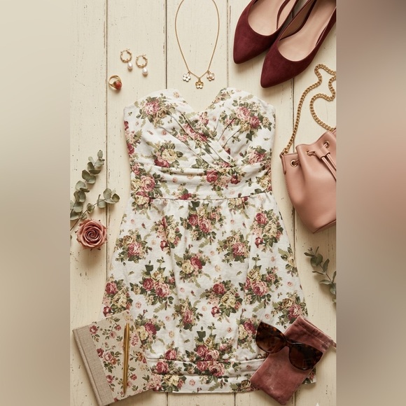Denim&Co Dresses & Skirts - Strapless Cottagecore Floral Mini Denim Dress